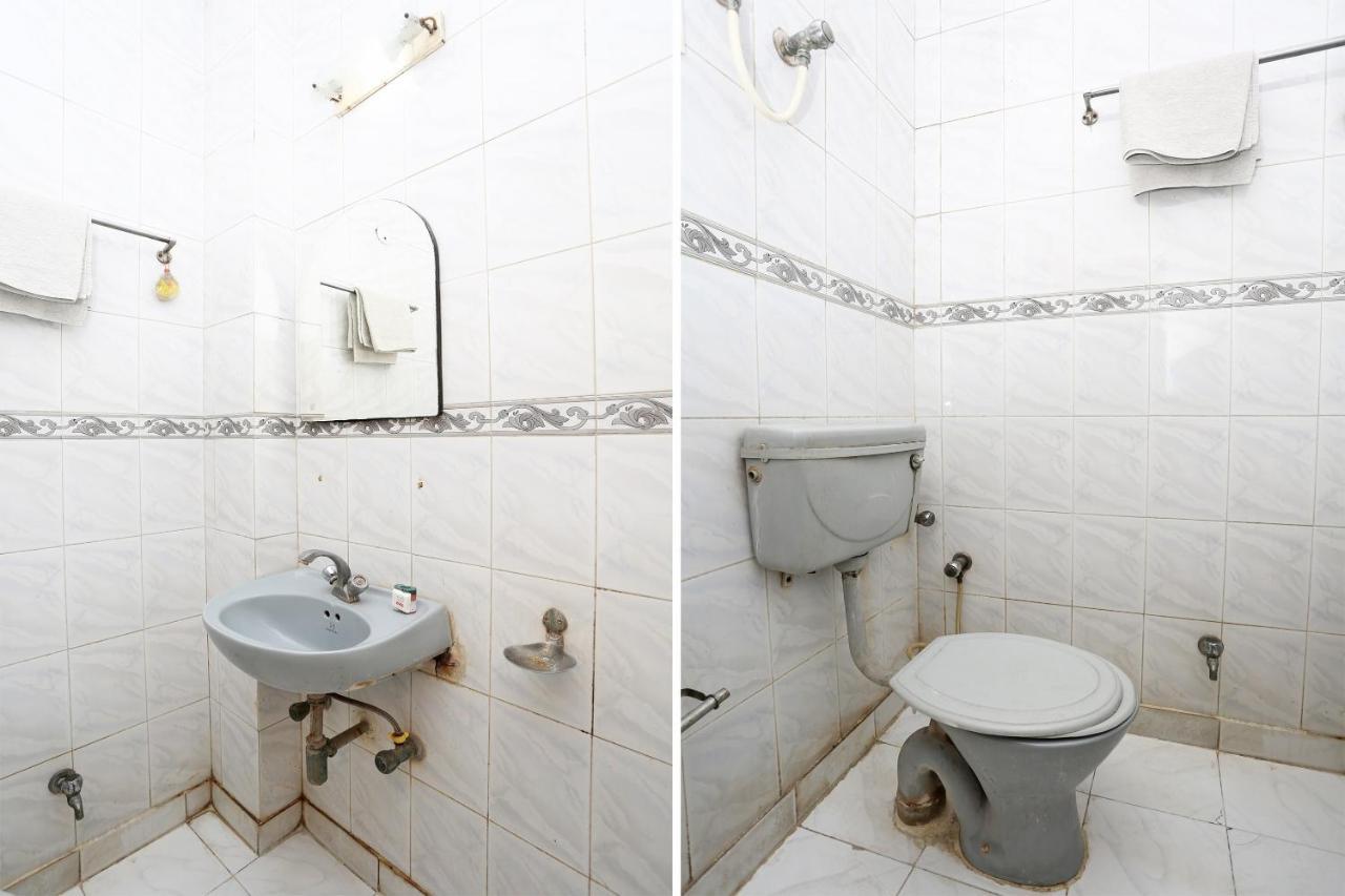 Oyo 8188 Vardhmaan Inn Delhi  Dış mekan fotoğraf